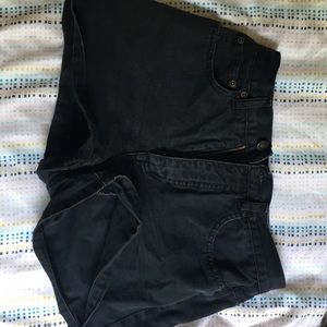 Newport News Jenology  highwaisted shorts